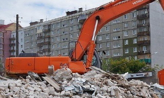 Вывоз строительного мусора с участка в Уфе недорого от 1544 руб. | 2Землекопа-Уфа
